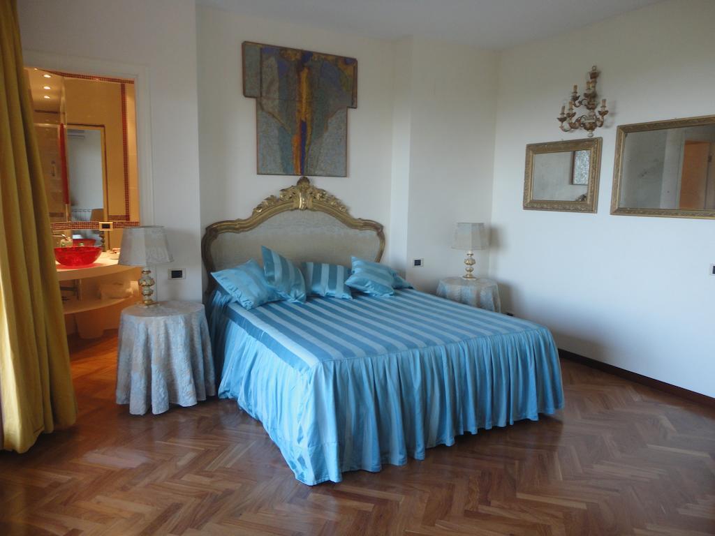 Villa Zagara Luxury Bed And Breakfast Pescara Habitación foto