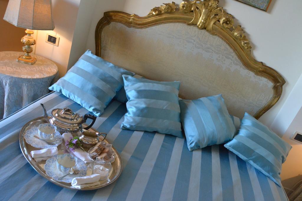 Villa Zagara Luxury Bed And Breakfast Pescara Habitación foto